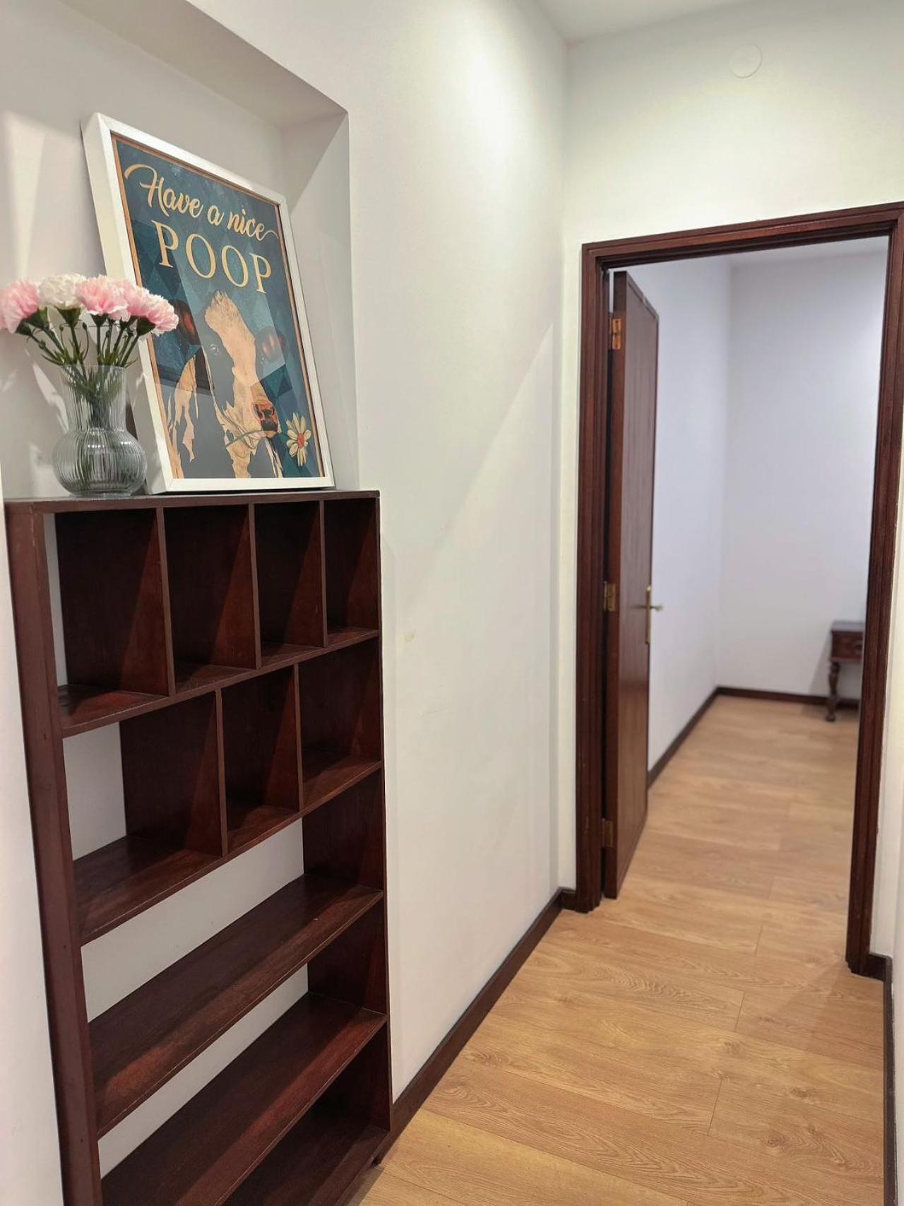 Ferienwohnung Downtown 2 Minutes By Walk To Center And Metro-Direct To Airpot T4 Porto Exterior foto